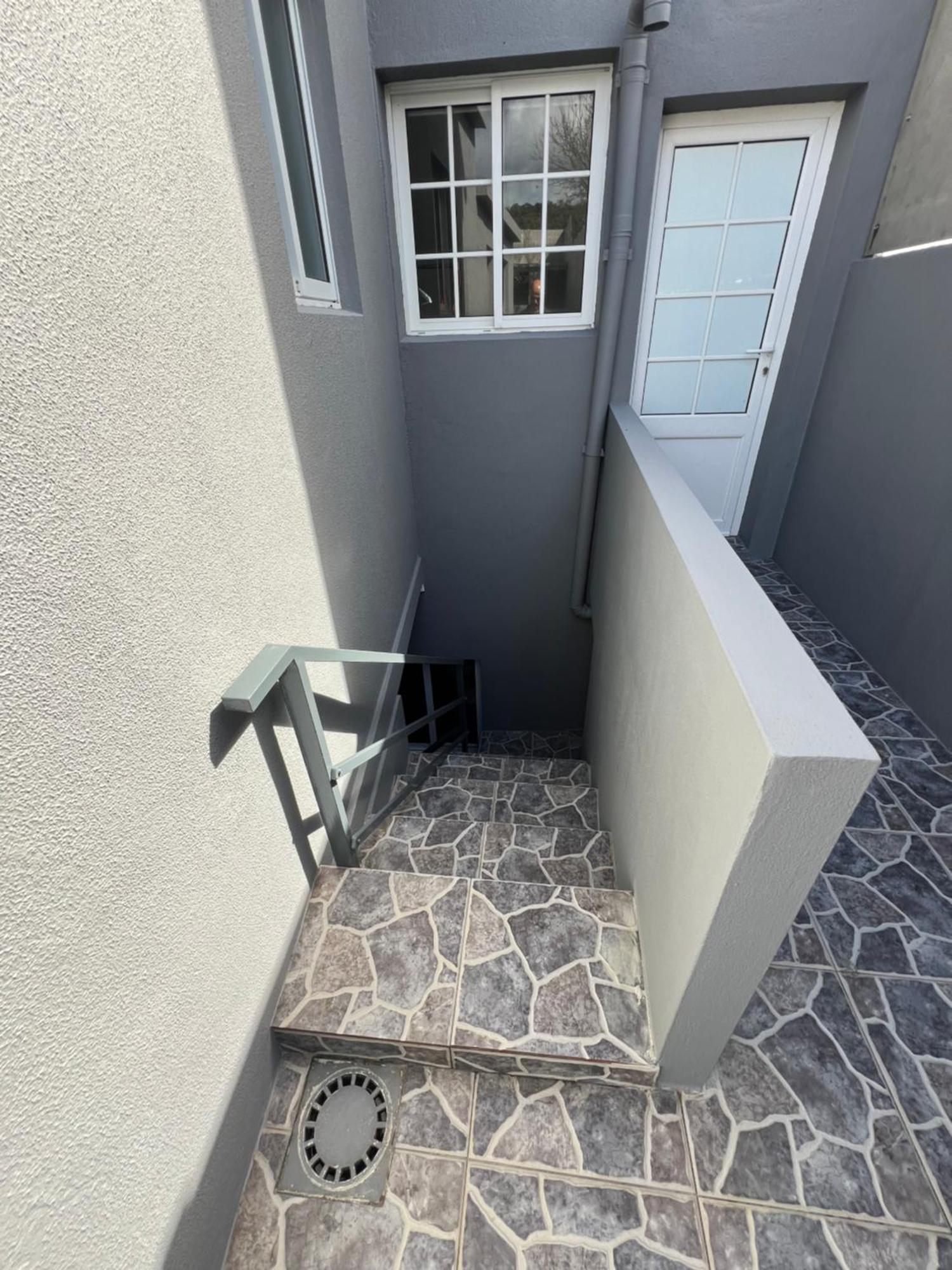 Casa A 2 Minutos A Pe De Piscina Natural Vakantiehuis